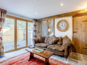 2 Bed in Glastonbury 79122